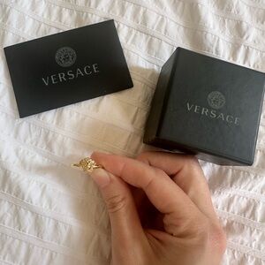 Versace Gold La Medusa Ring